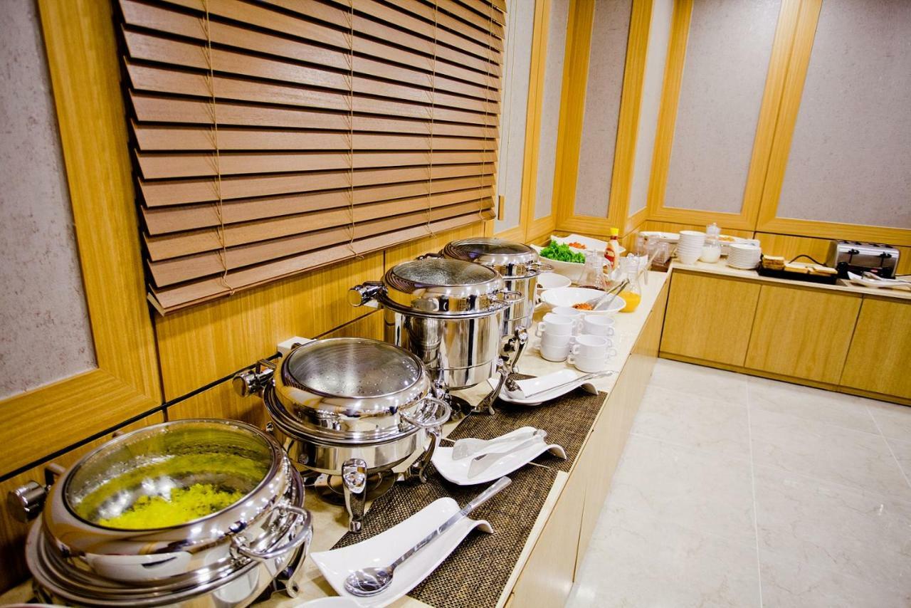 Mbn Hotel Changwon Exterior photo